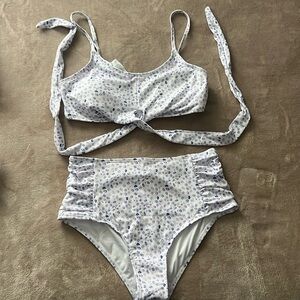 Full coverage high waist CUPSHE bikini